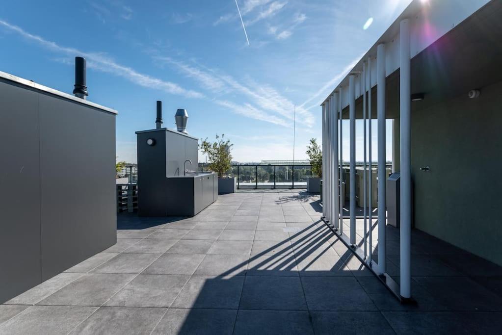 Smart Studio With Terrace By Hm Vienna Luaran gambar